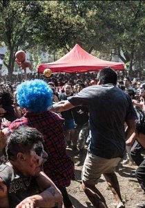 Статья "Парад зомби в Чили"